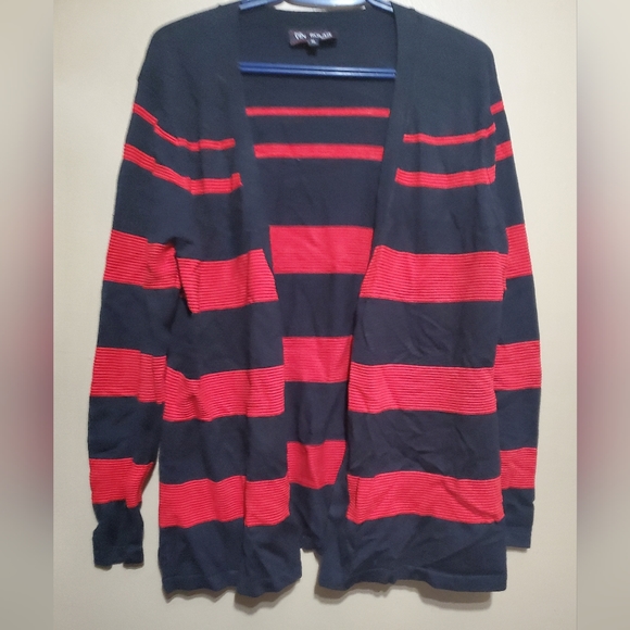 Xl Red/black cardigan - Picture 1 of 4